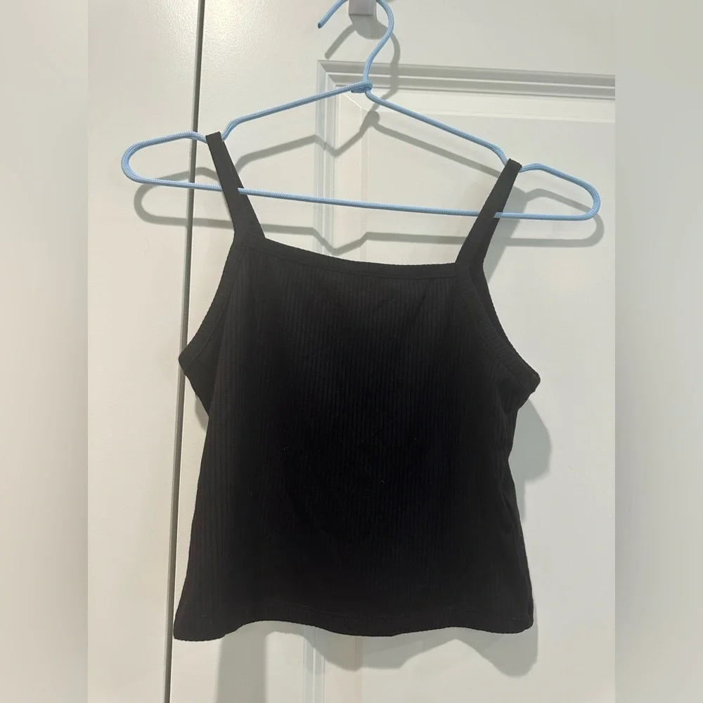 LF Stores Emma & Sam NWT Strappy Tank | Black - Picture 8 of 8